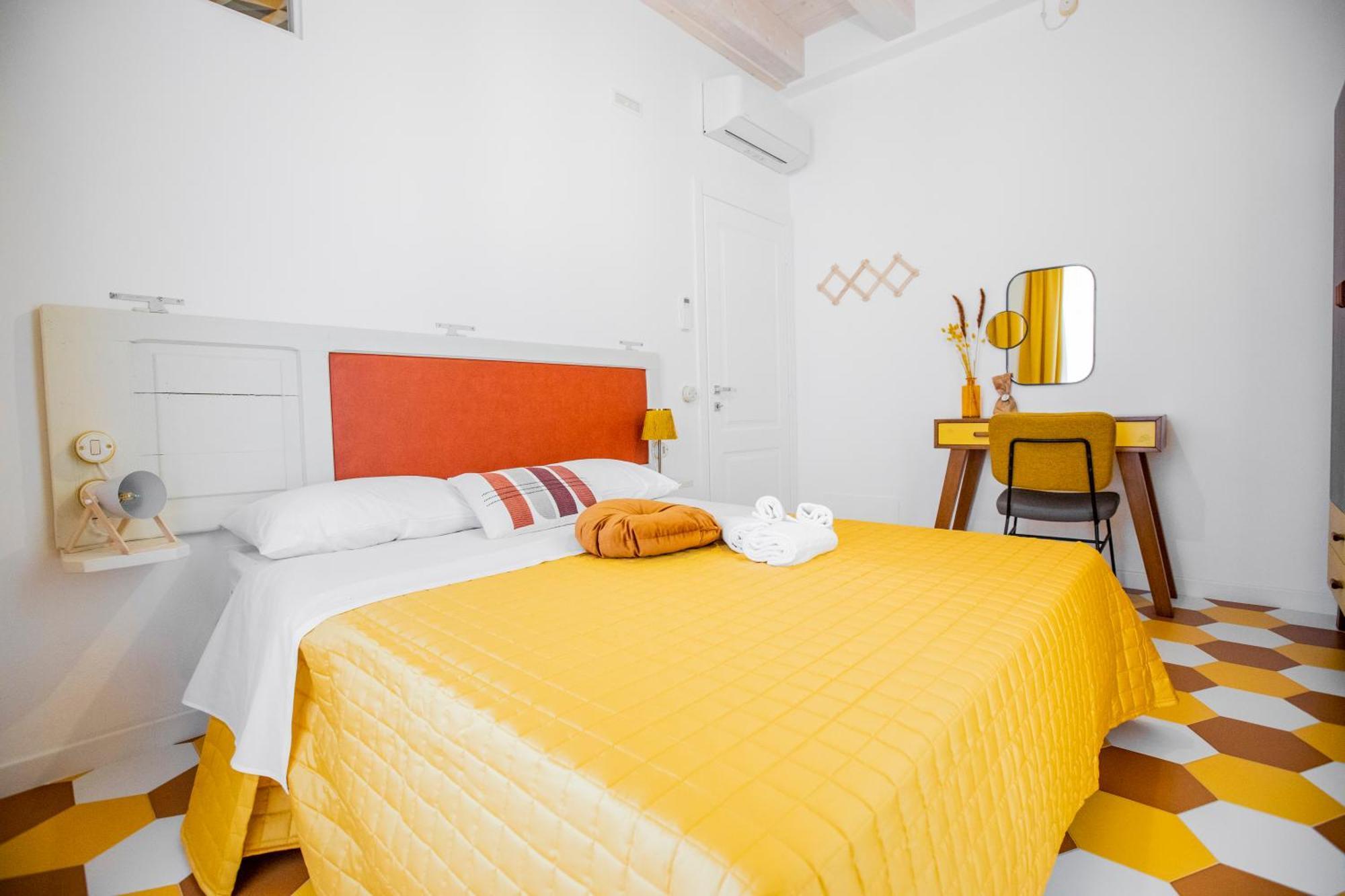 Suitetti Camere&Relax San Nicola Arcella Rum bild