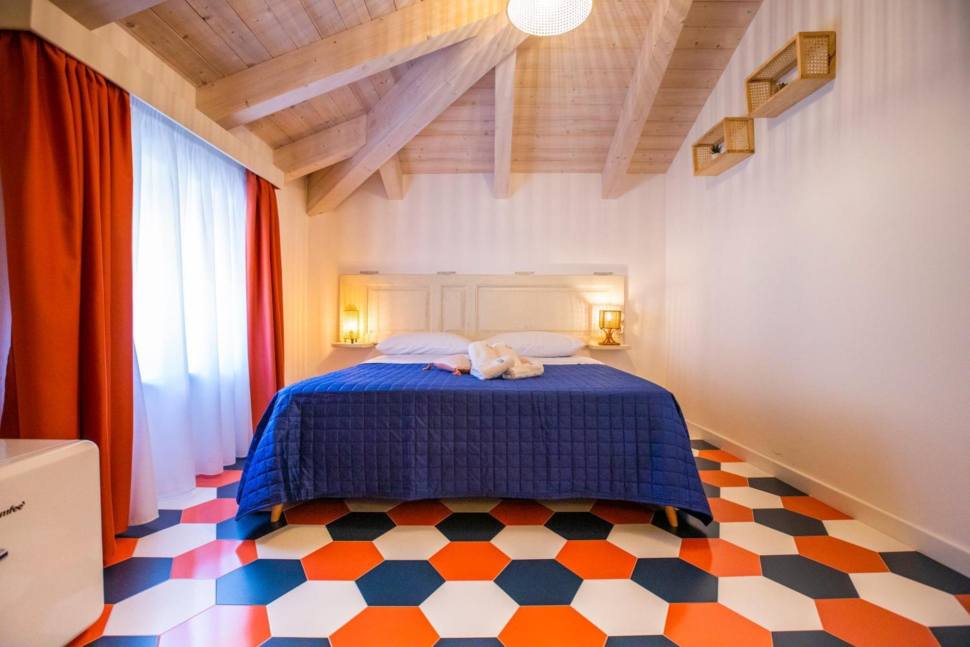 Suitetti Camere&Relax San Nicola Arcella Rum bild